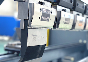 Как выбрать листогибочный пресс с ЧПУ?